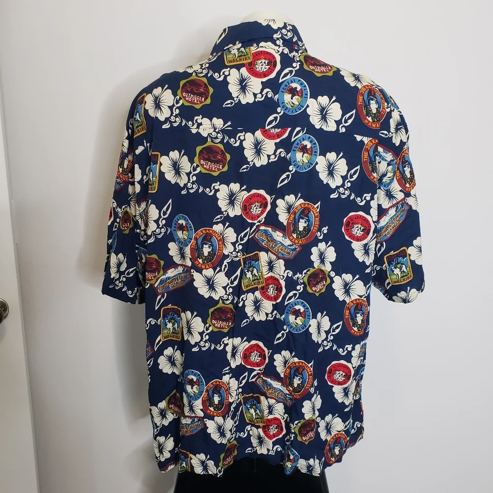 Big Dogs Shirt Men's Hawaiian Floral Short Sleeve Button Up Surf Hotel Size 3X